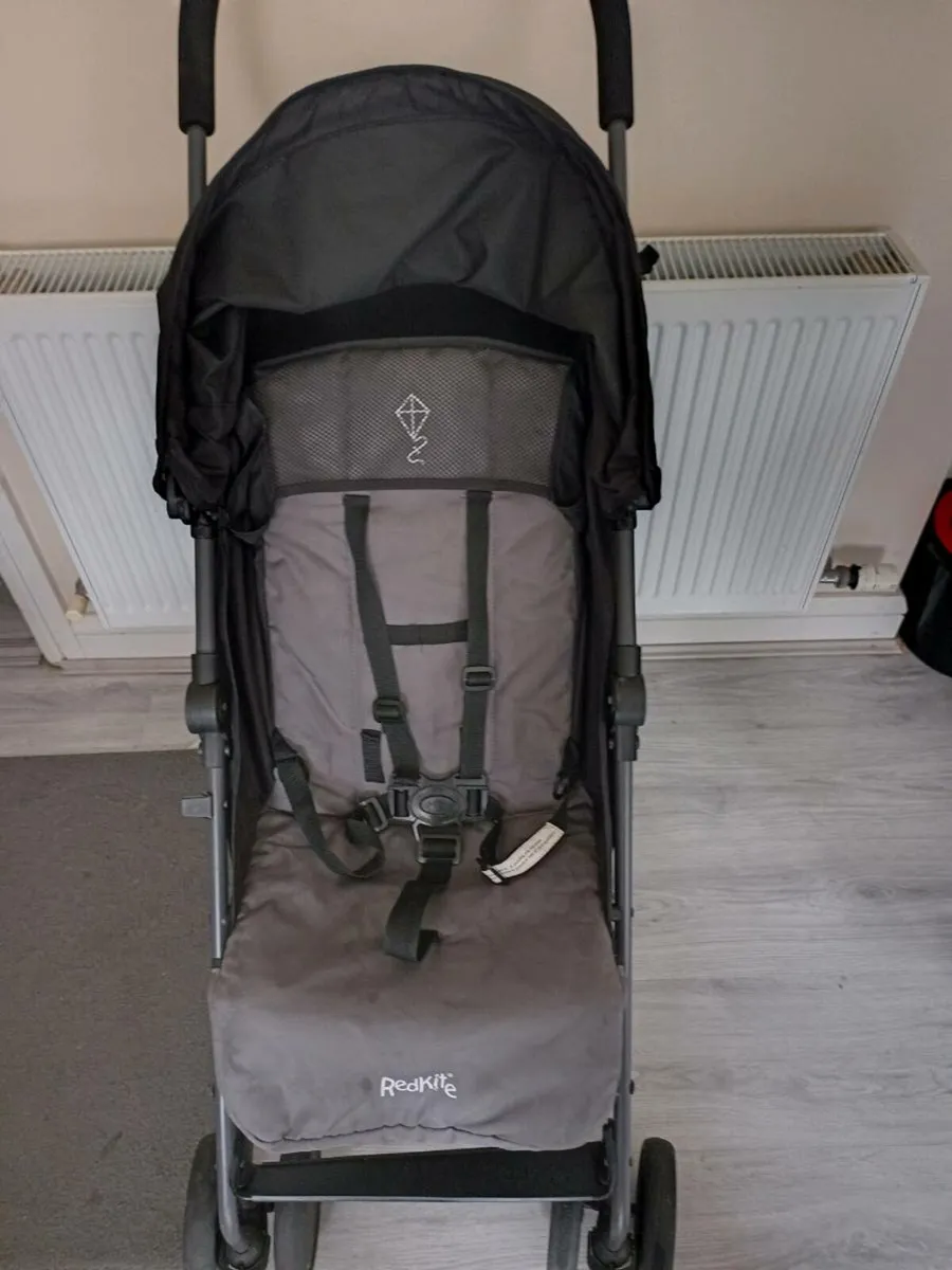 Red kite Kids buggy . - Image 3