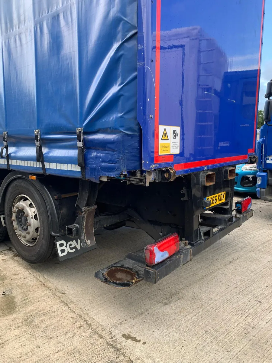 February 2017 MAN TGS 26 320 - Image 4