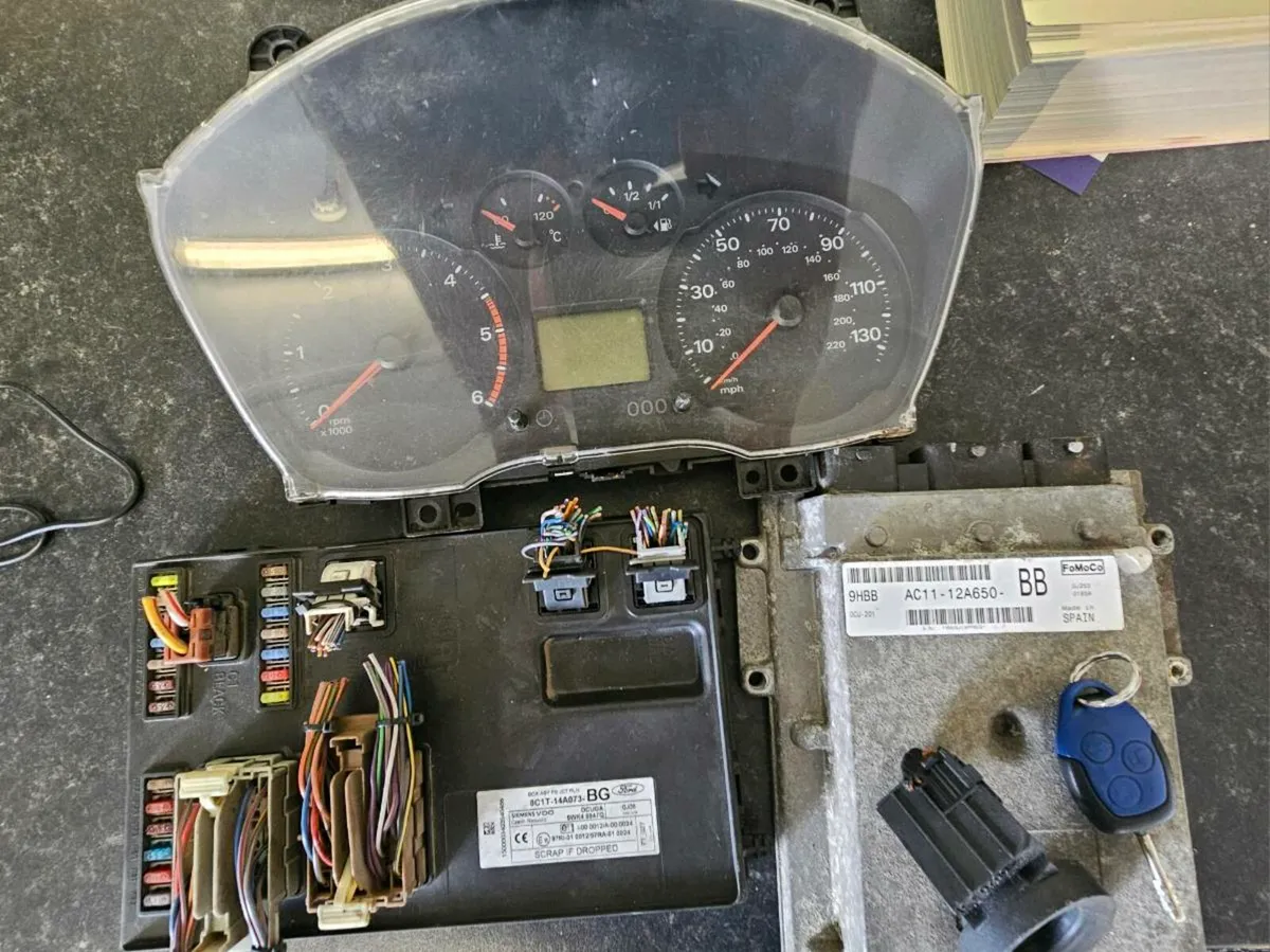 Full transit ecu kit replacement 2.2 fwd - Image 1