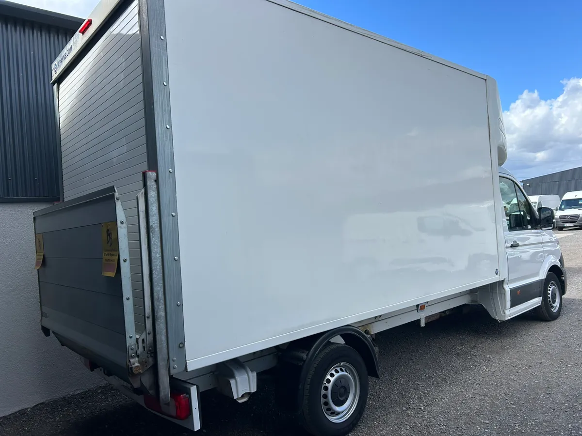 2021 Volkswagen Crafter Box van with TL - Image 4