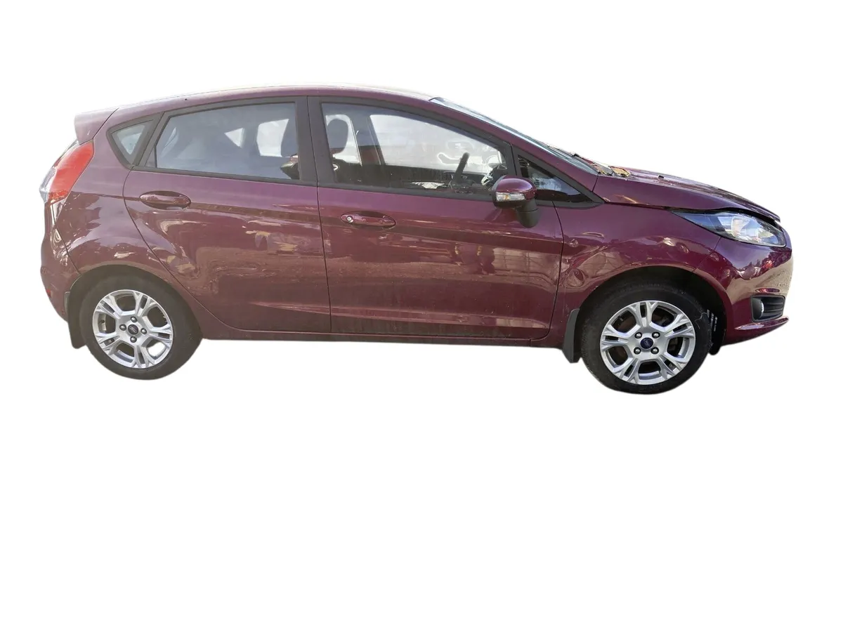 2014 FORD FIESTA For Breaking/Dismantling - Image 2