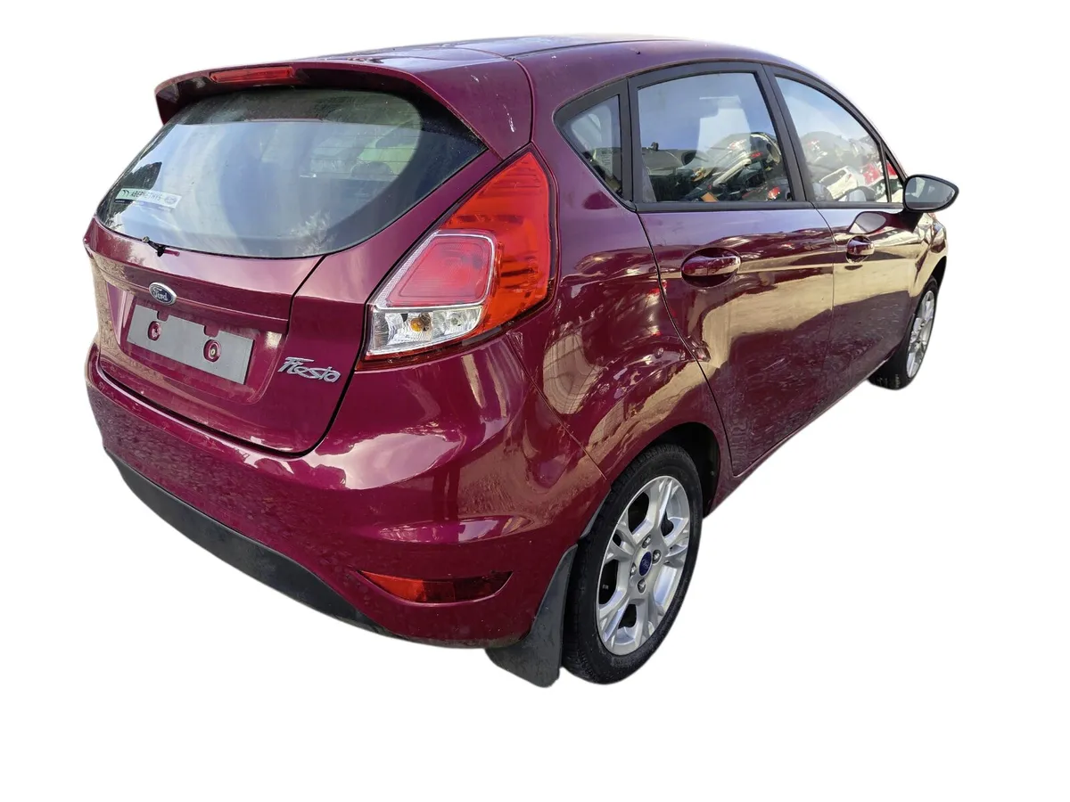2014 FORD FIESTA For Breaking/Dismantling - Image 3