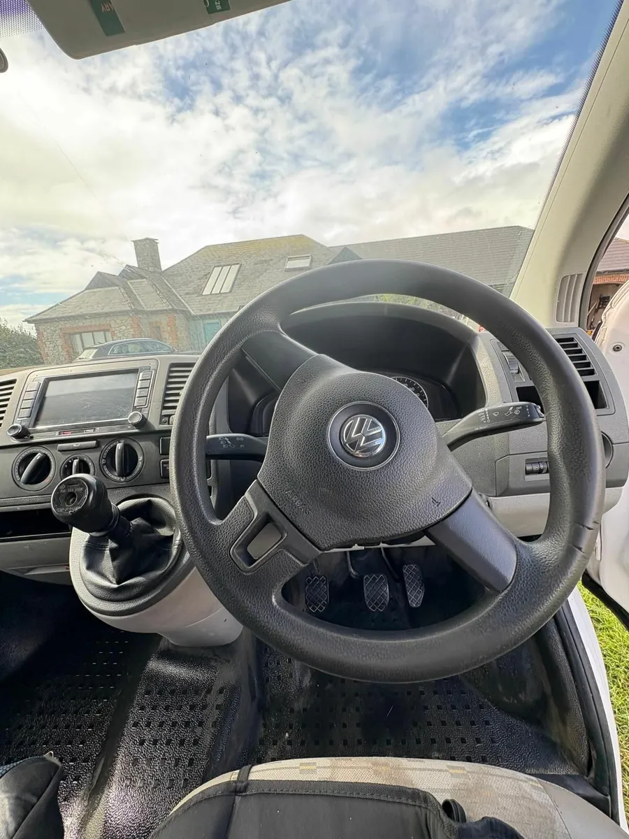 Volkswagen Transporter 2013 - Image 3