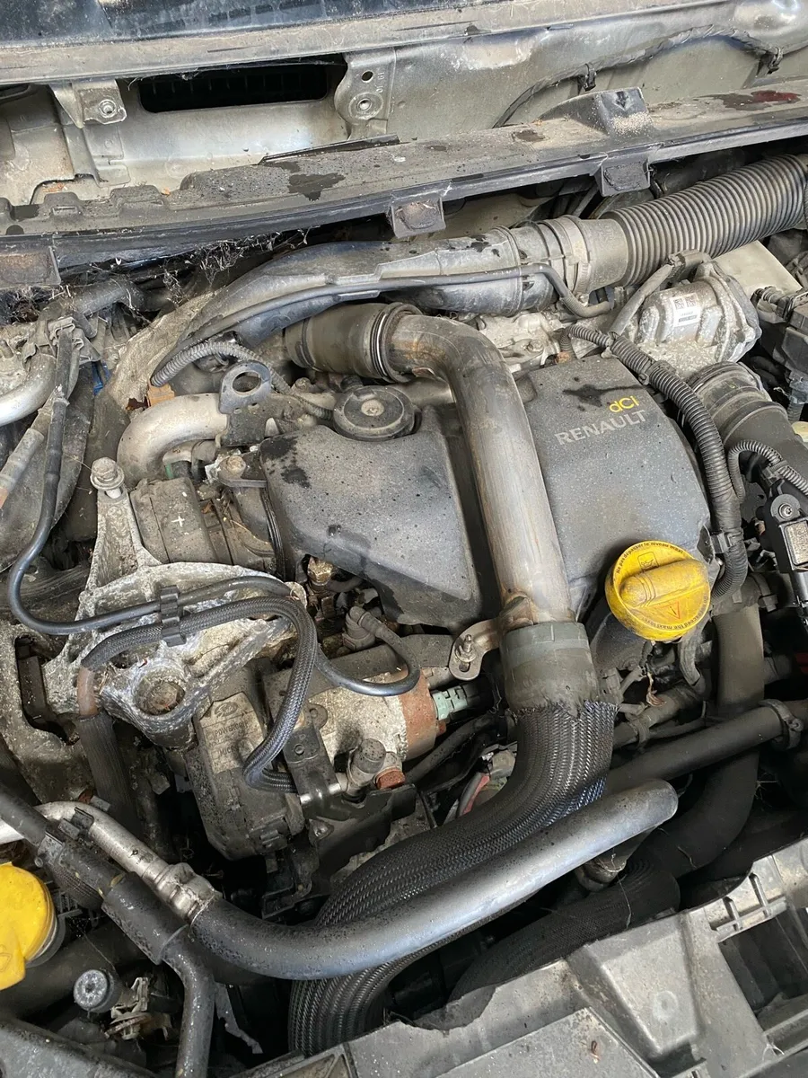 Renault Fluence 2011 for breaking - Image 2