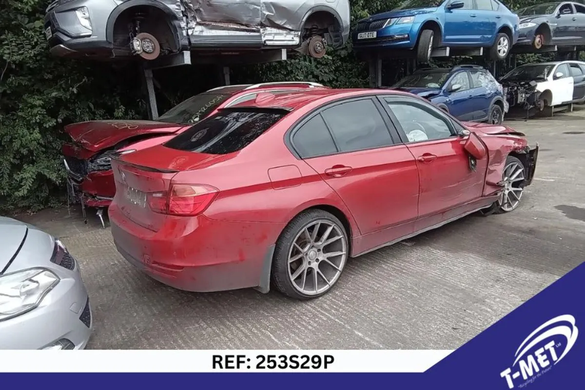 2012 BMW 3 SERIES BREAKING FOR PARTS - Image 4