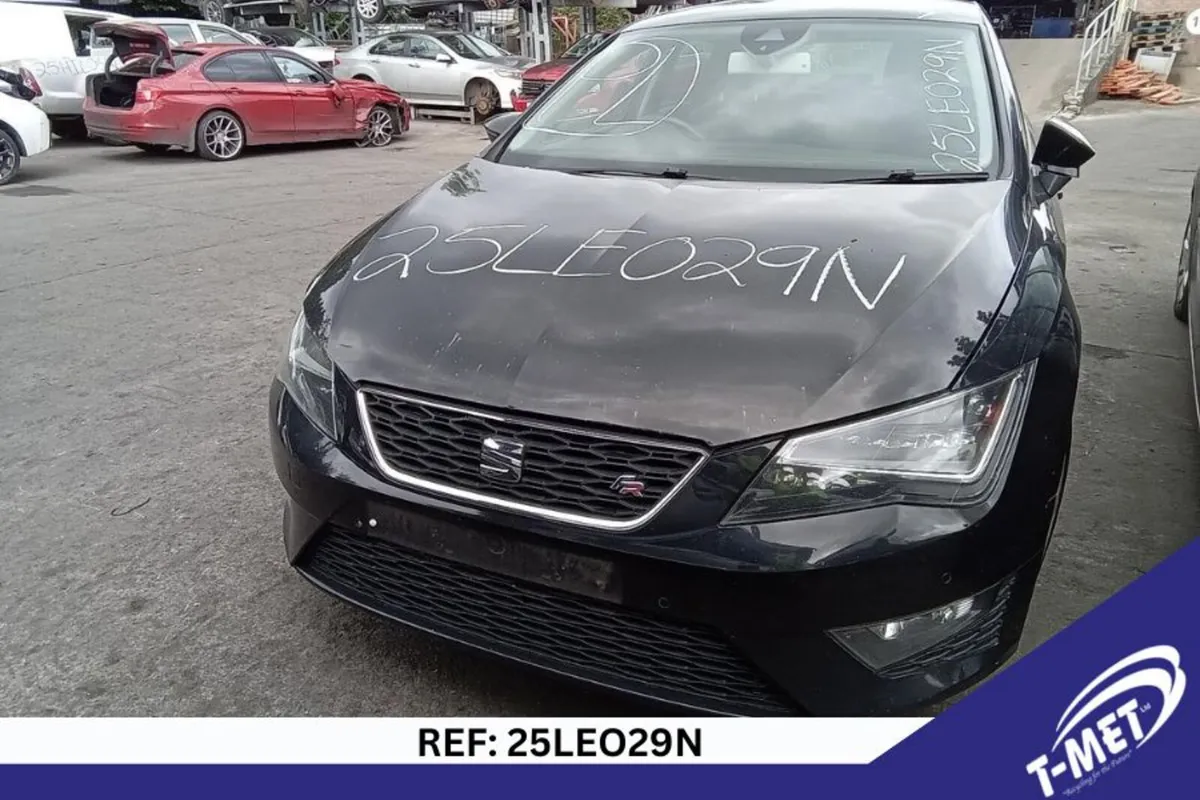 2015 SEAT LEON BREAKING FOR PARTS - Image 2