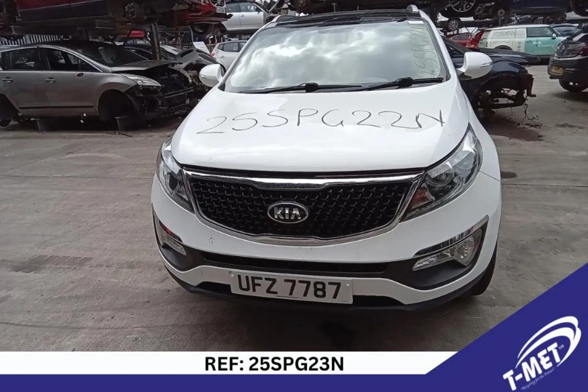 2014 KIA SPORTAGE BREAKING FOR PARTS - Image 2