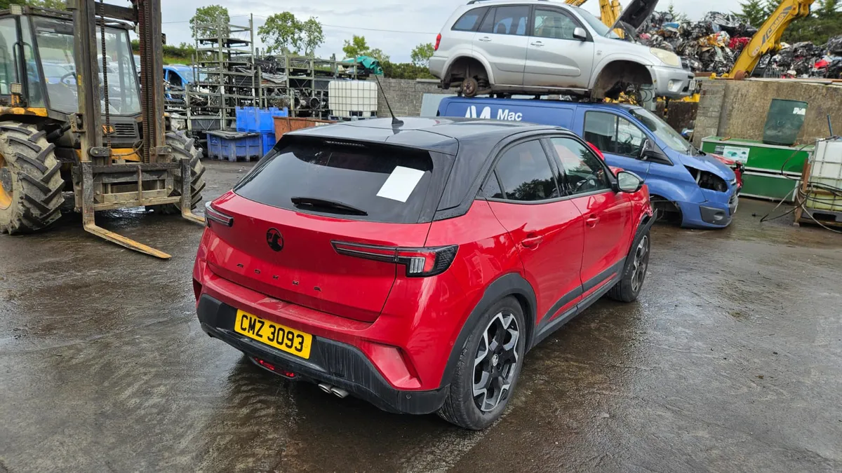 Breaking 2023 opel mokka 1.2p - Image 2