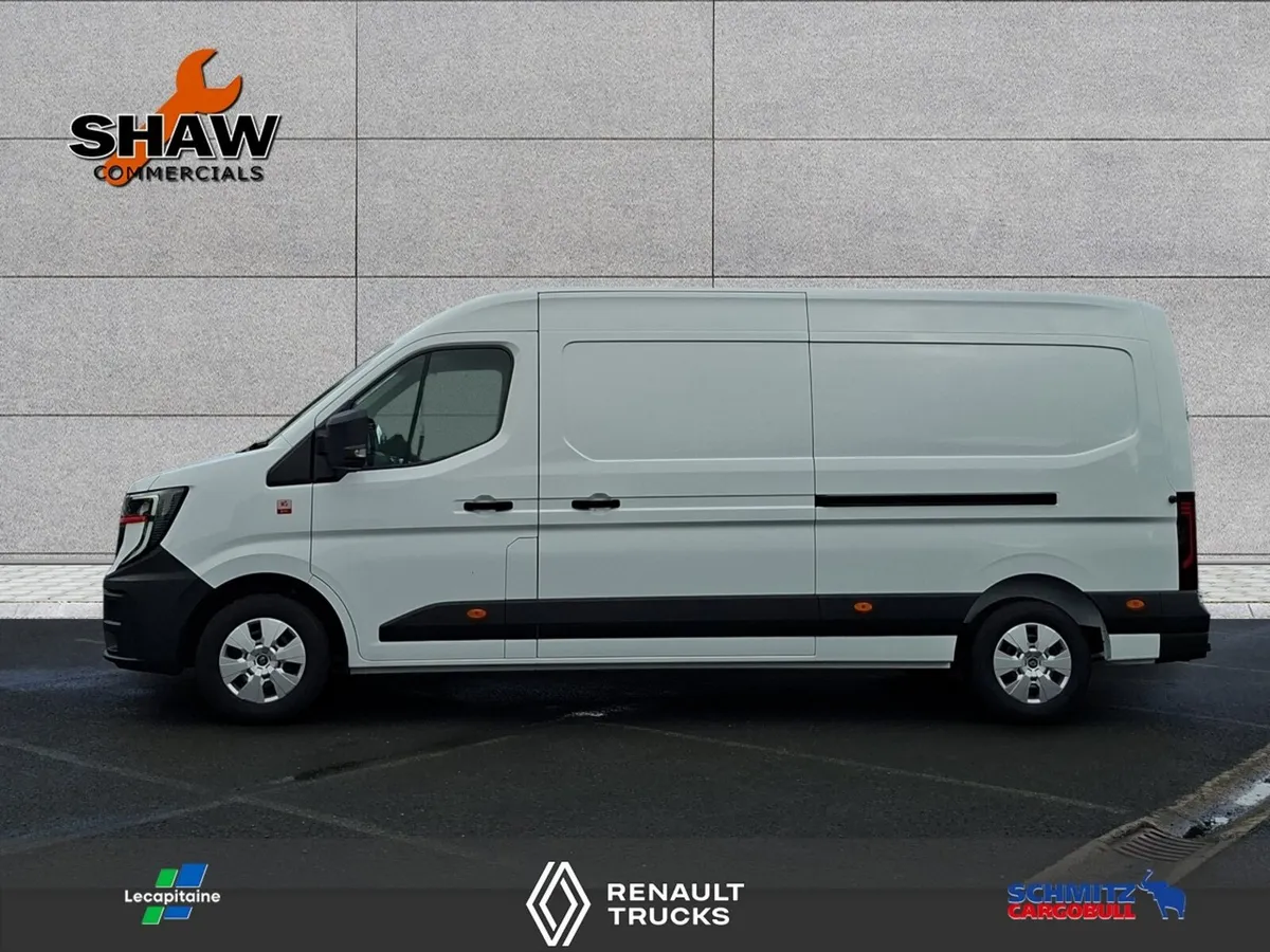 Renault Master E Tech 2025 - Image 2