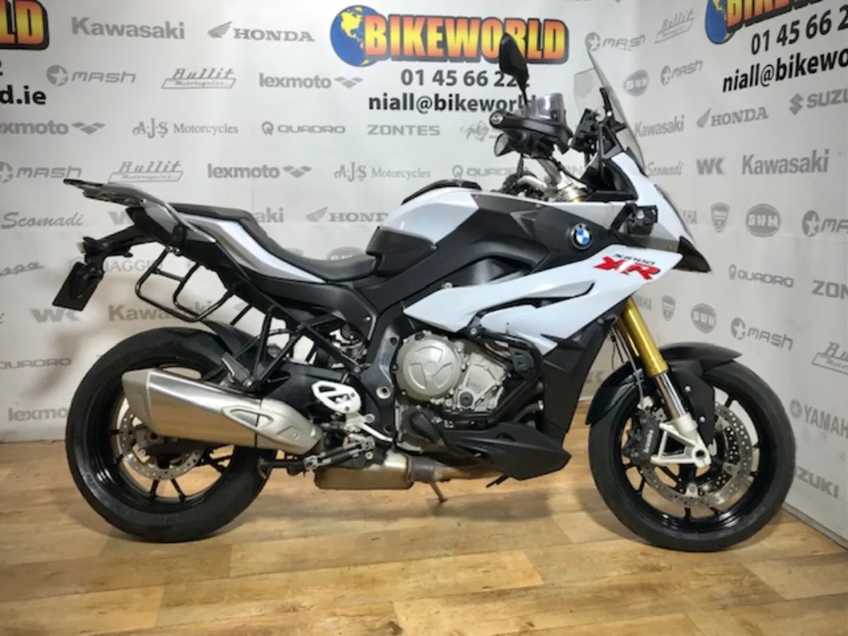 PRE-OWNED BMW S 1000 XR 2015 - Image 1