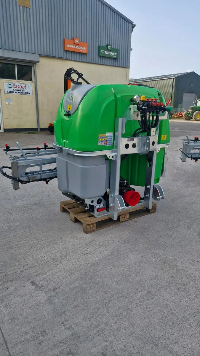 Gama Mounted Sprayers - Image 2