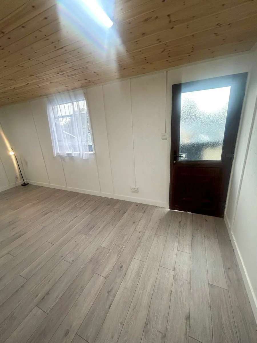 Portable Cabin - 18ft X 10ft - Image 3