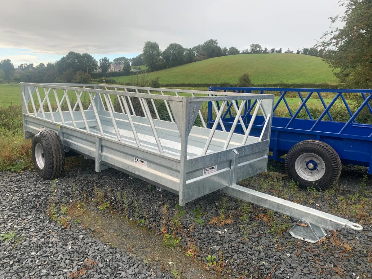 Feed trailers - Image 2