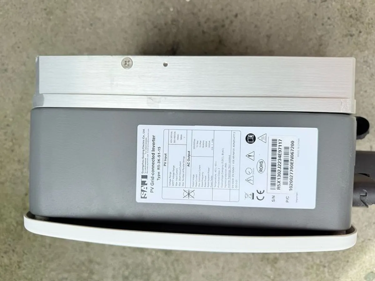 SAJ R5: 3kW String Inverter, 1Phase, With DC & Wifi - Image 2