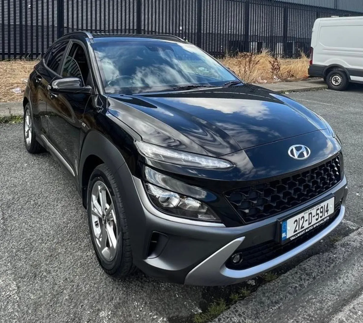 212 HYUNDAI KONA EXECUTIVE COMMERCIAL - Image 1