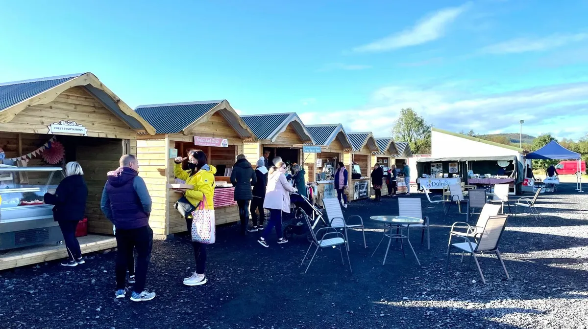 Market Chalets (16) - (Individual or Bulk) - Image 1