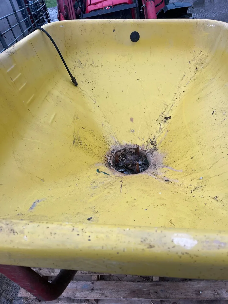 Wagtail spreader - Image 2