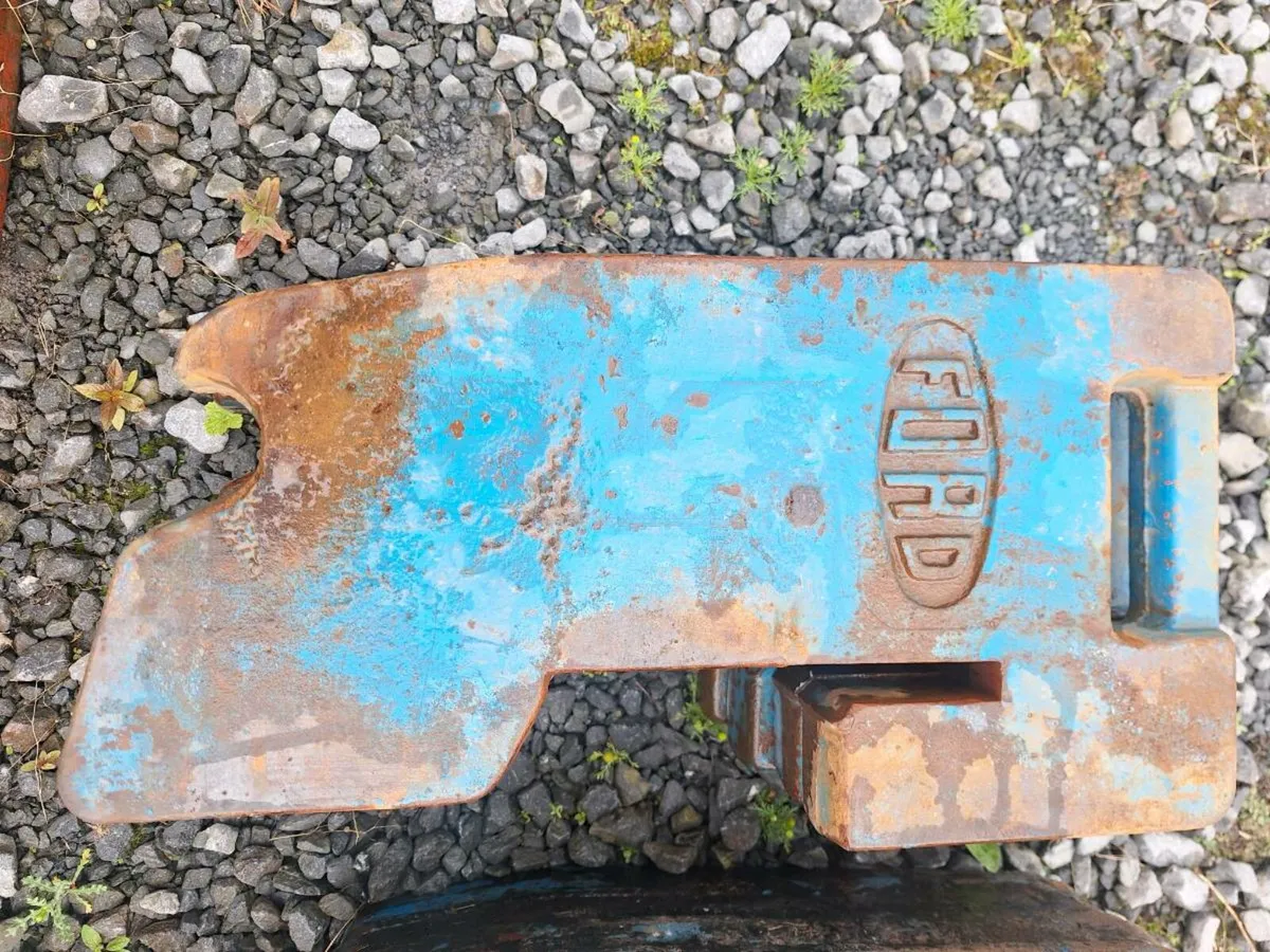 Ford Tractor Weights - Image 3