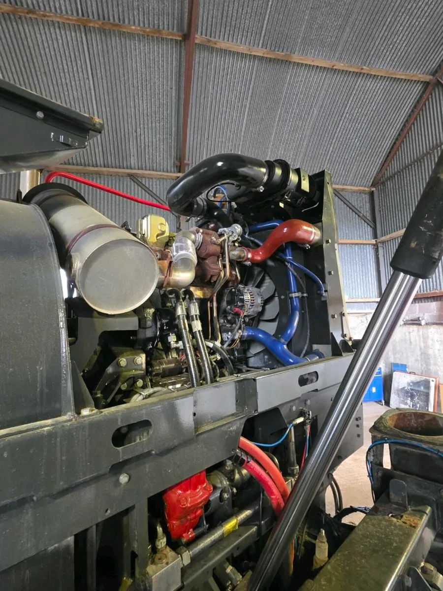 Road sweeper - Image 2