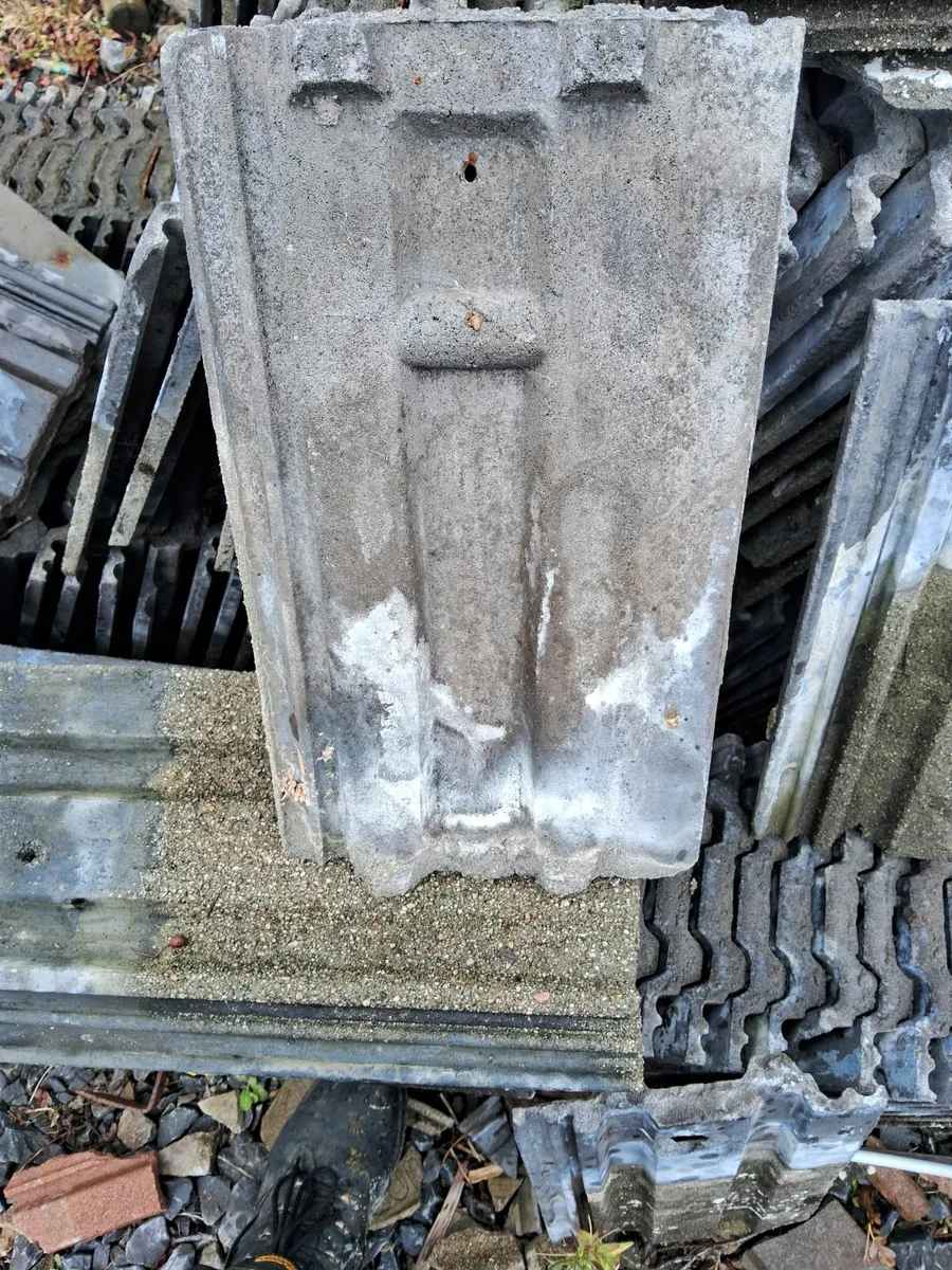 Roof tiles - Image 2