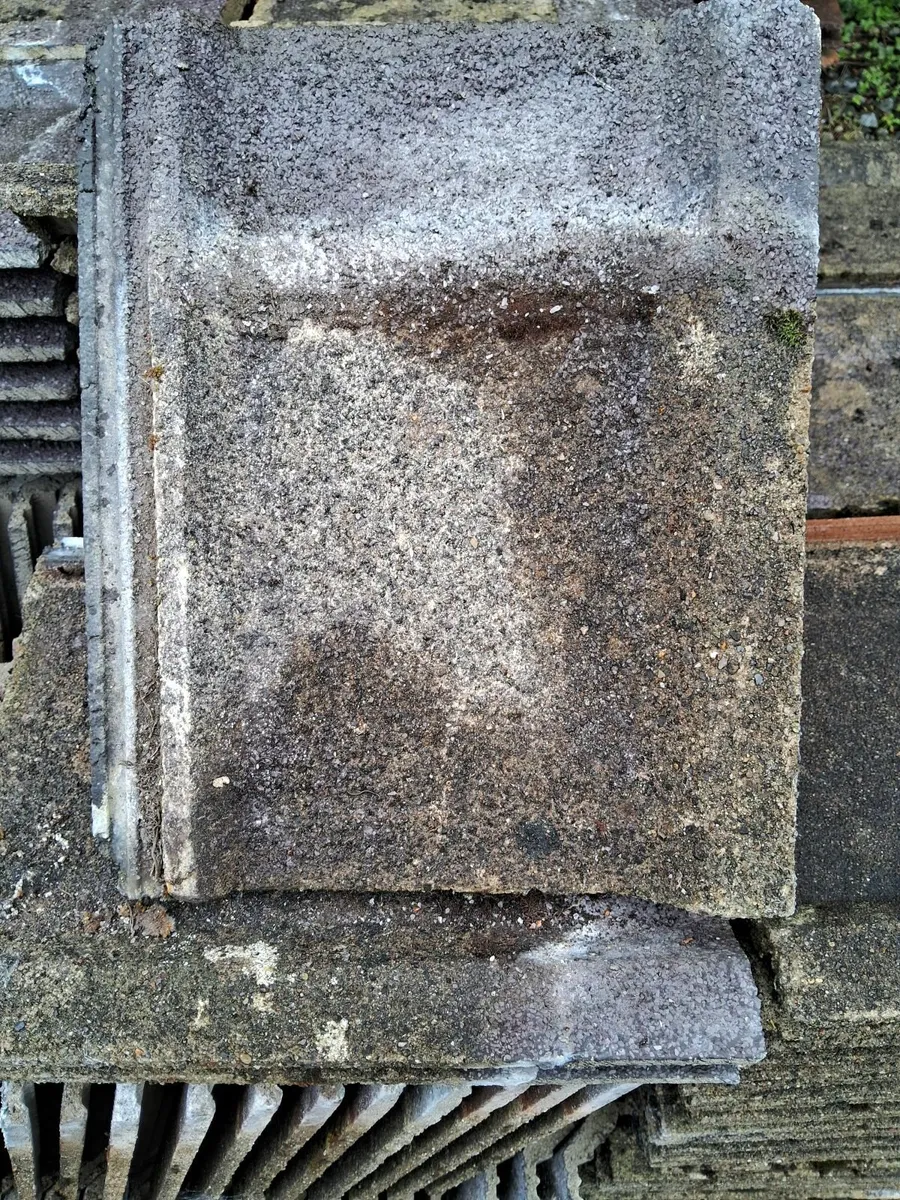 Roof tiles - Image 3