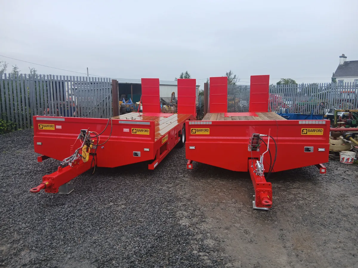 New Barford twin axle low loaders for sale. - Image 2