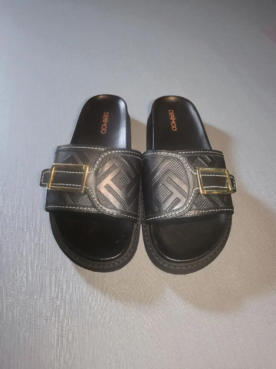 Brand new Derimod leather sandals - Image 2