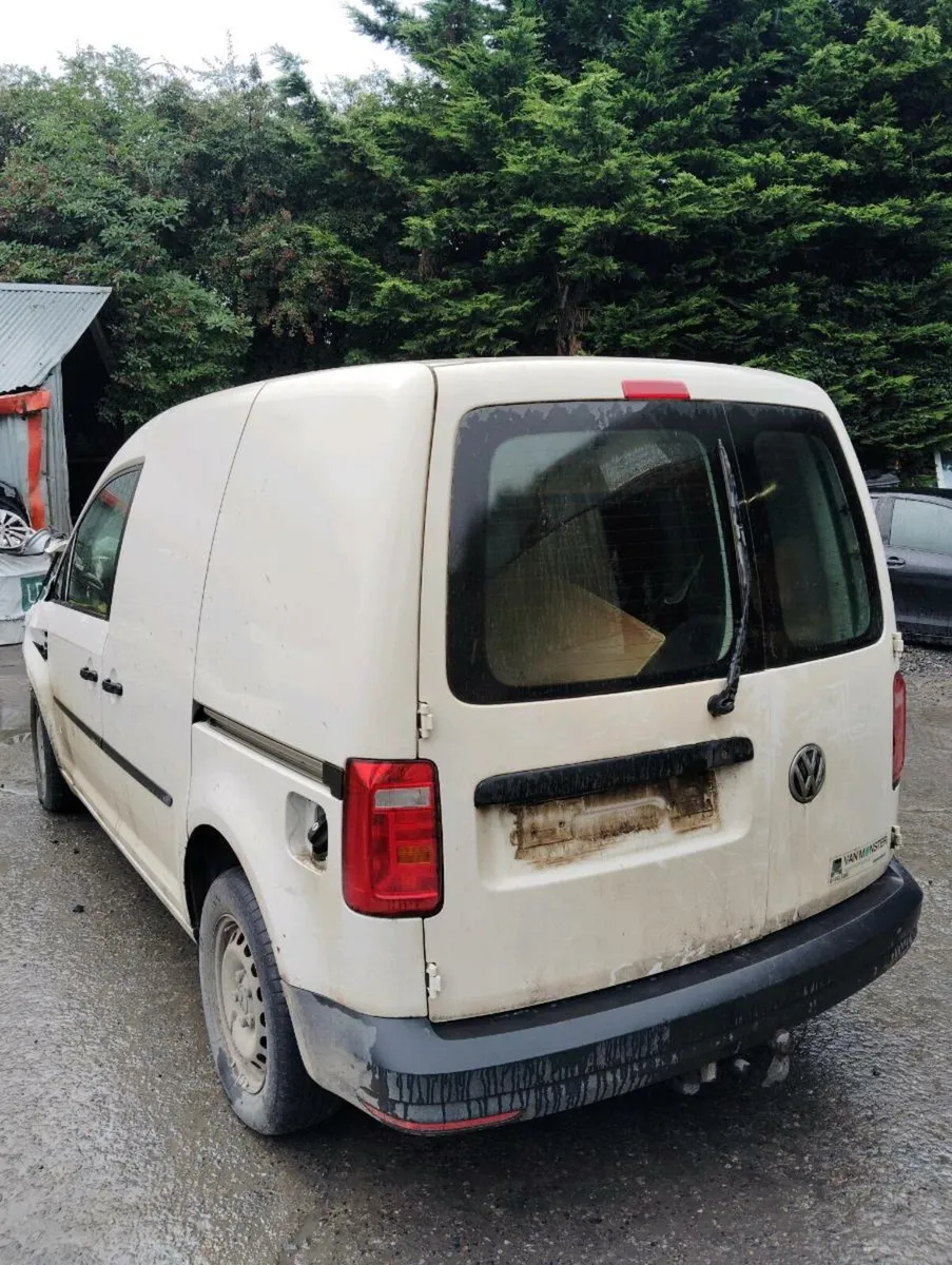 Breaking VW caddy 2016 DSF - Image 3