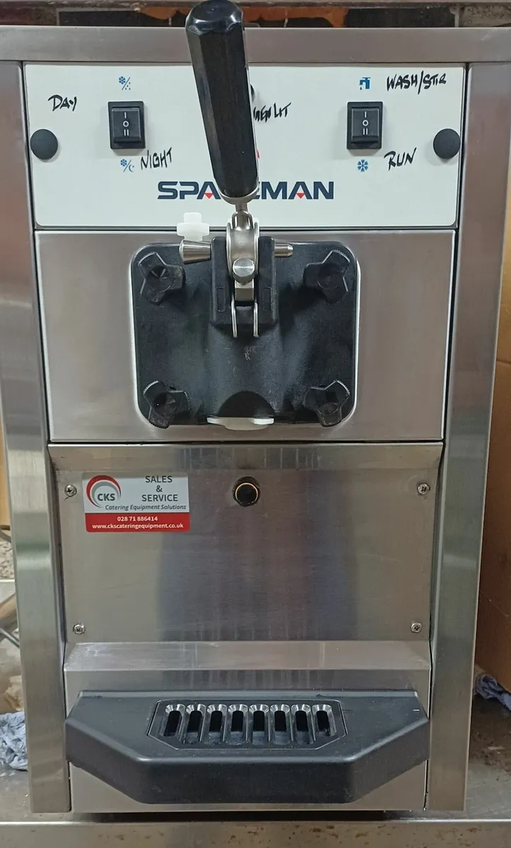 Ice cream machine - Image 2