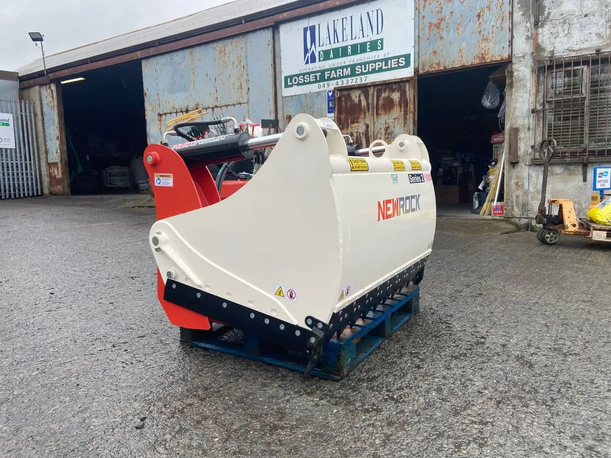 Newrock shear grabs and mixers - Image 2