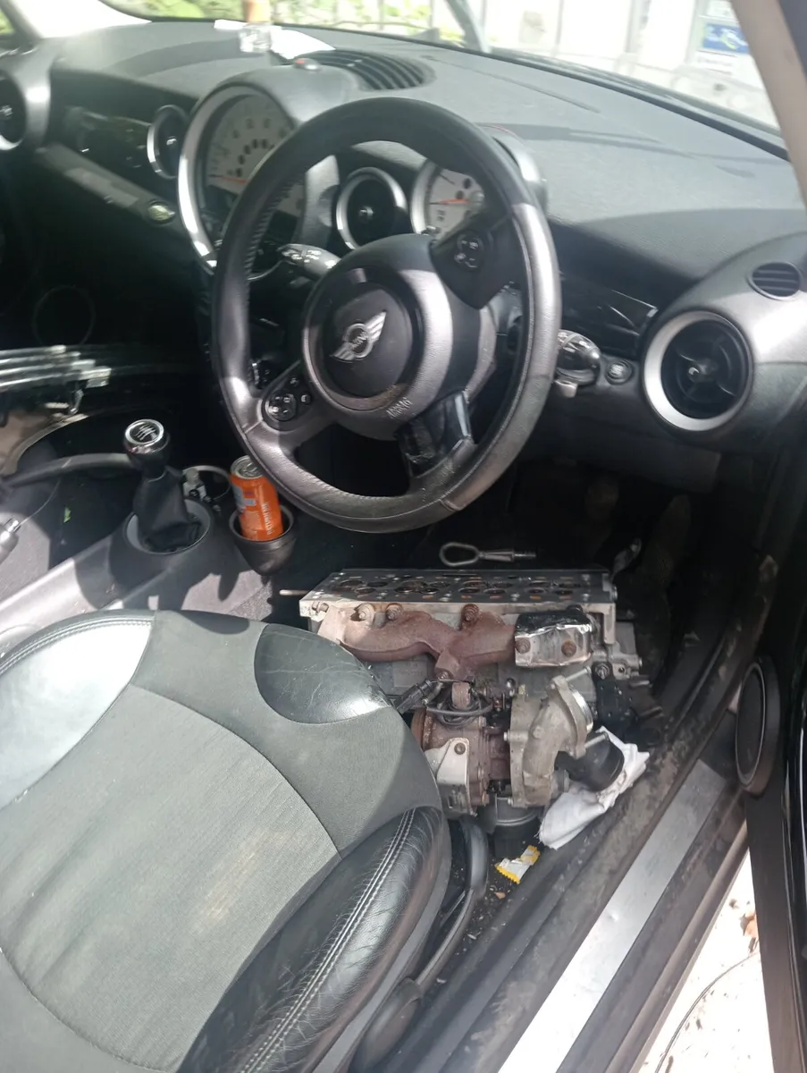 12 mini for parts - Image 3