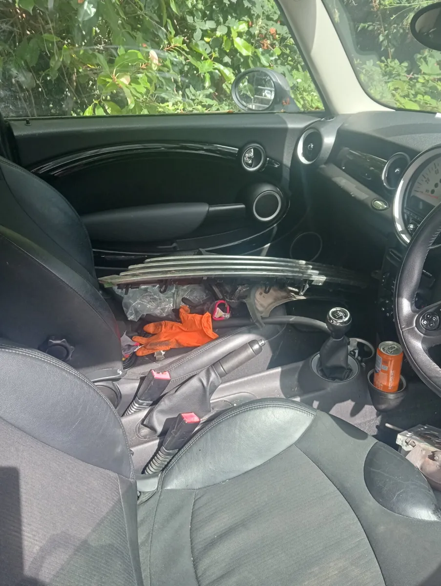 12 mini for parts - Image 4