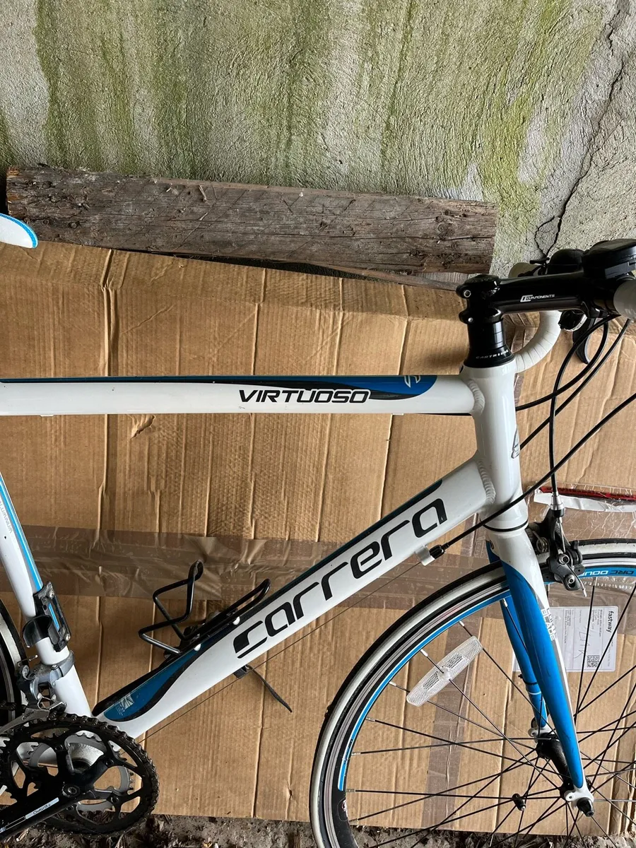 Carrera Virtuoso Road Bike Like New - Image 2