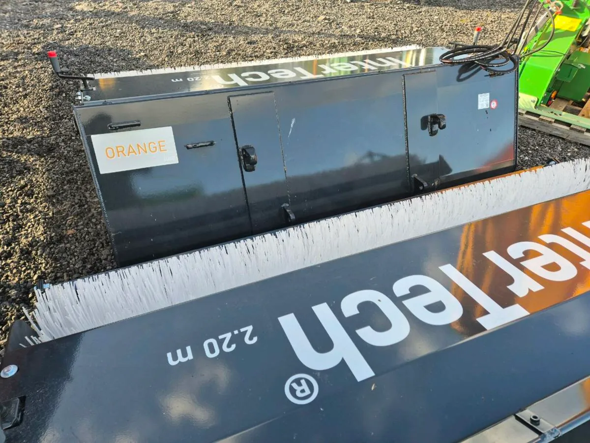 Intertech roadsweepers - Image 3