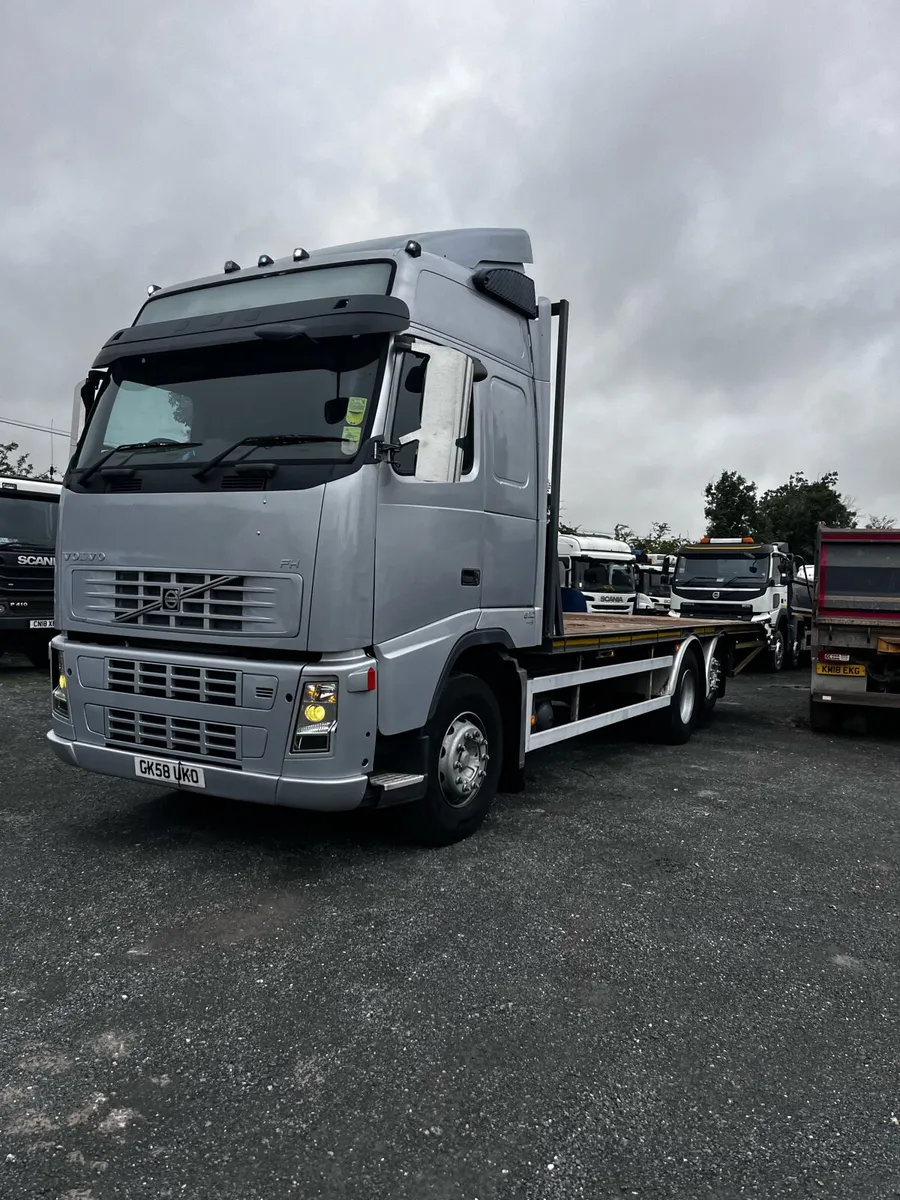 2008 volvo fh rigid 520 hp 6x2 - Image 1