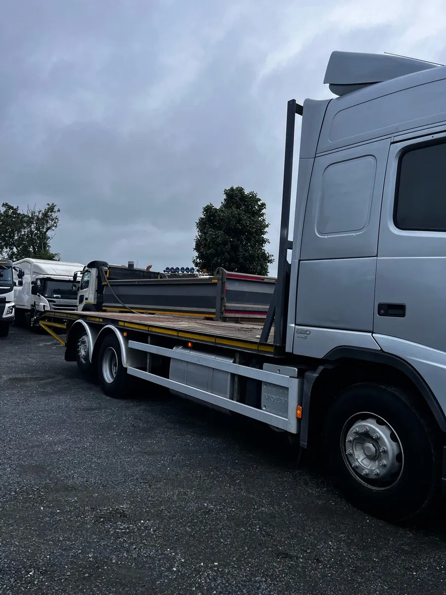 2008 volvo fh rigid 520 hp 6x2 - Image 4