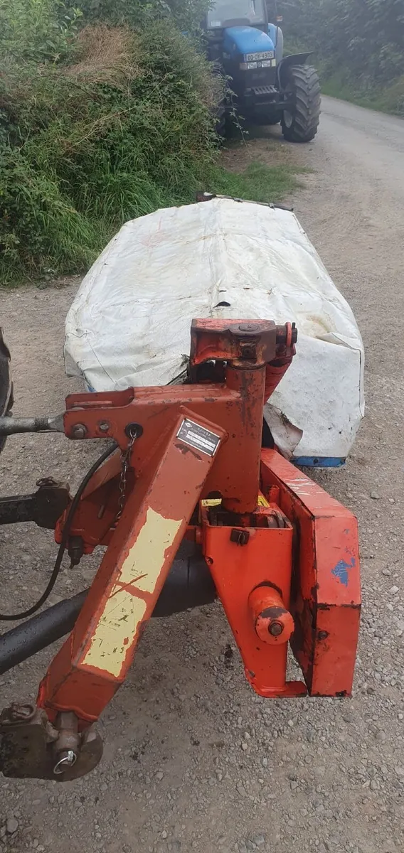 Kuhn GMD 700 disc mower - Image 3
