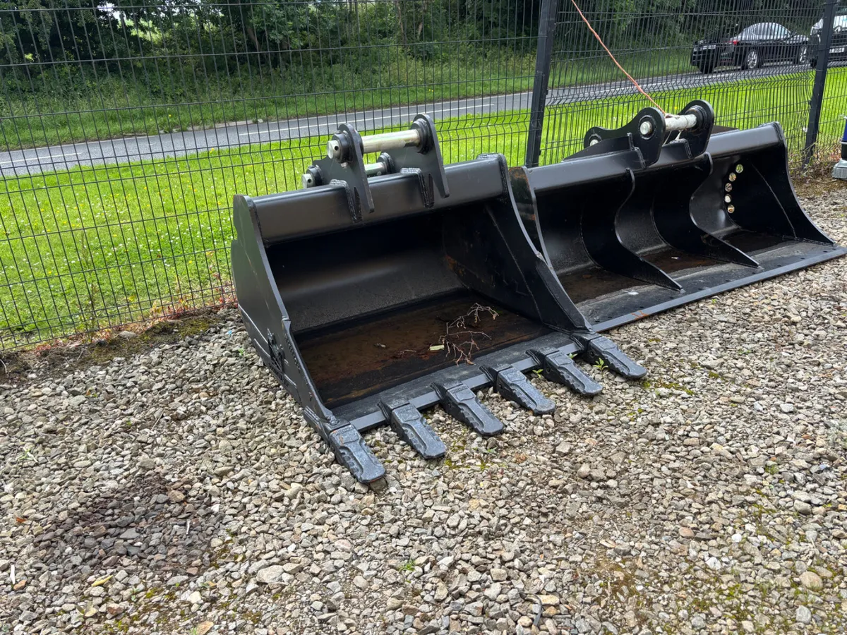 New/Unused Rhinox Excavator Buckets - Image 1