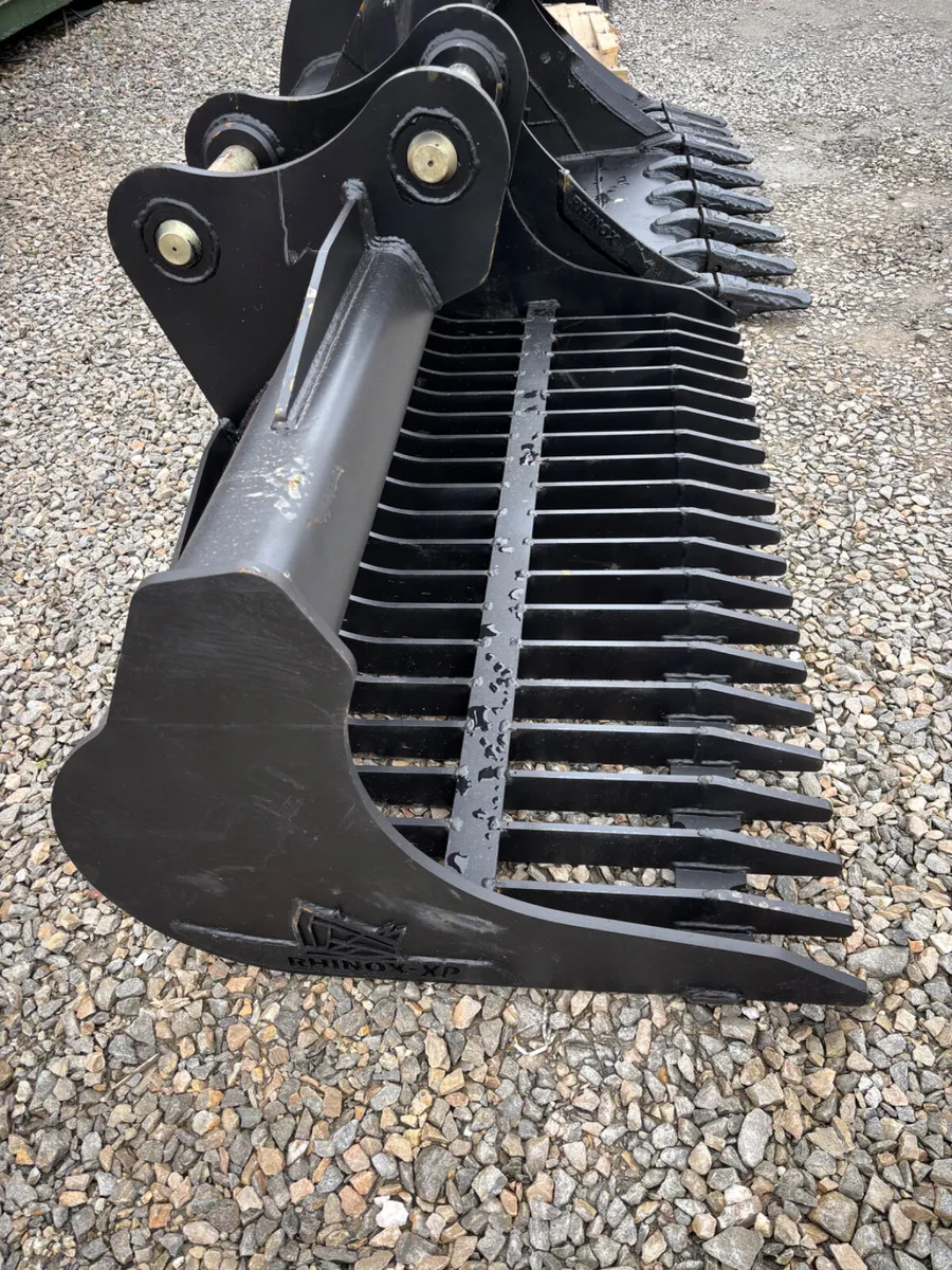 New/Unused Rhinox  Buckets & Concrete Buckets - Image 4