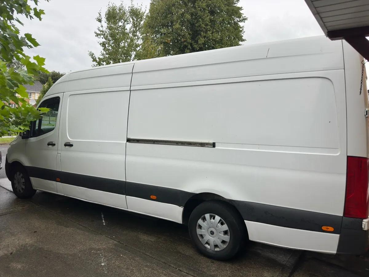 Mercedes Sprinter - Image 2
