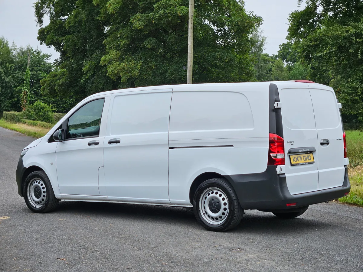 Mercedes-Benz Vito 2021 - Image 2