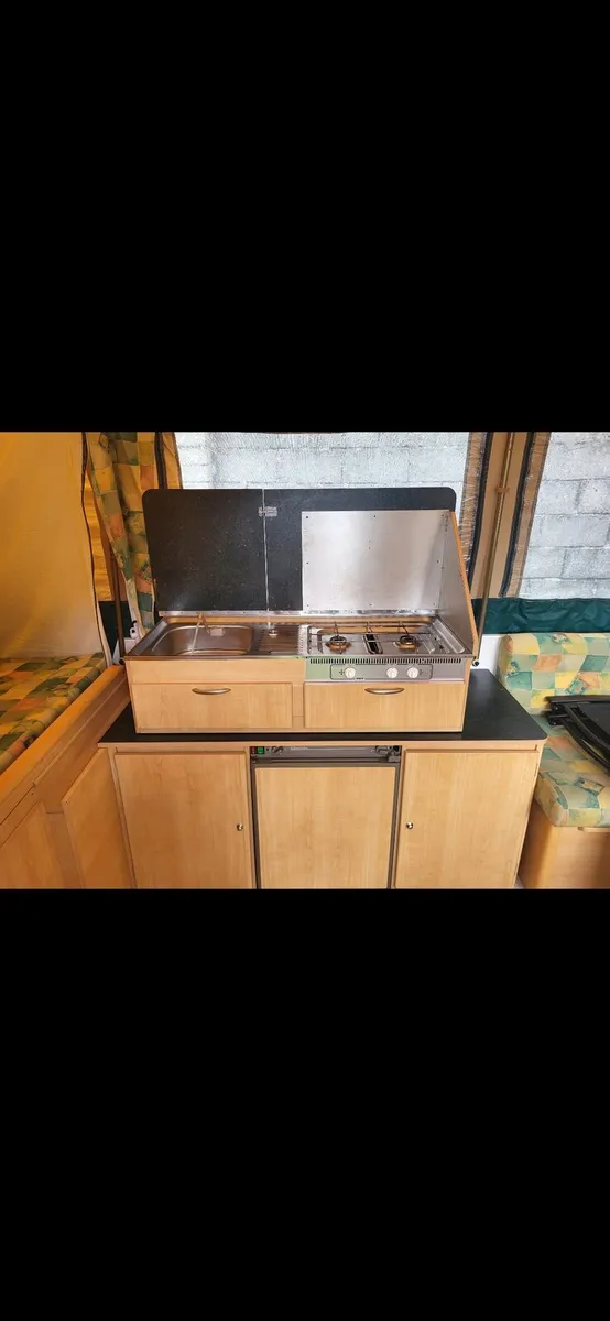 Trailer tent - Image 4