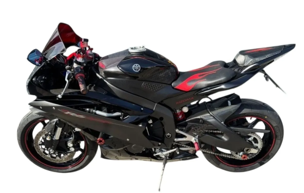 Yamaha YZF R6 RJ11 “Low Mileage” - Image 3