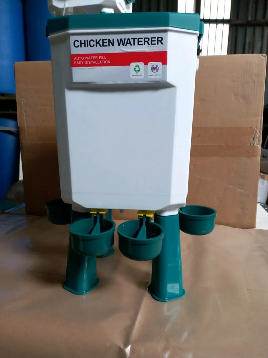 Drinker feeder set for chickens - Image 1