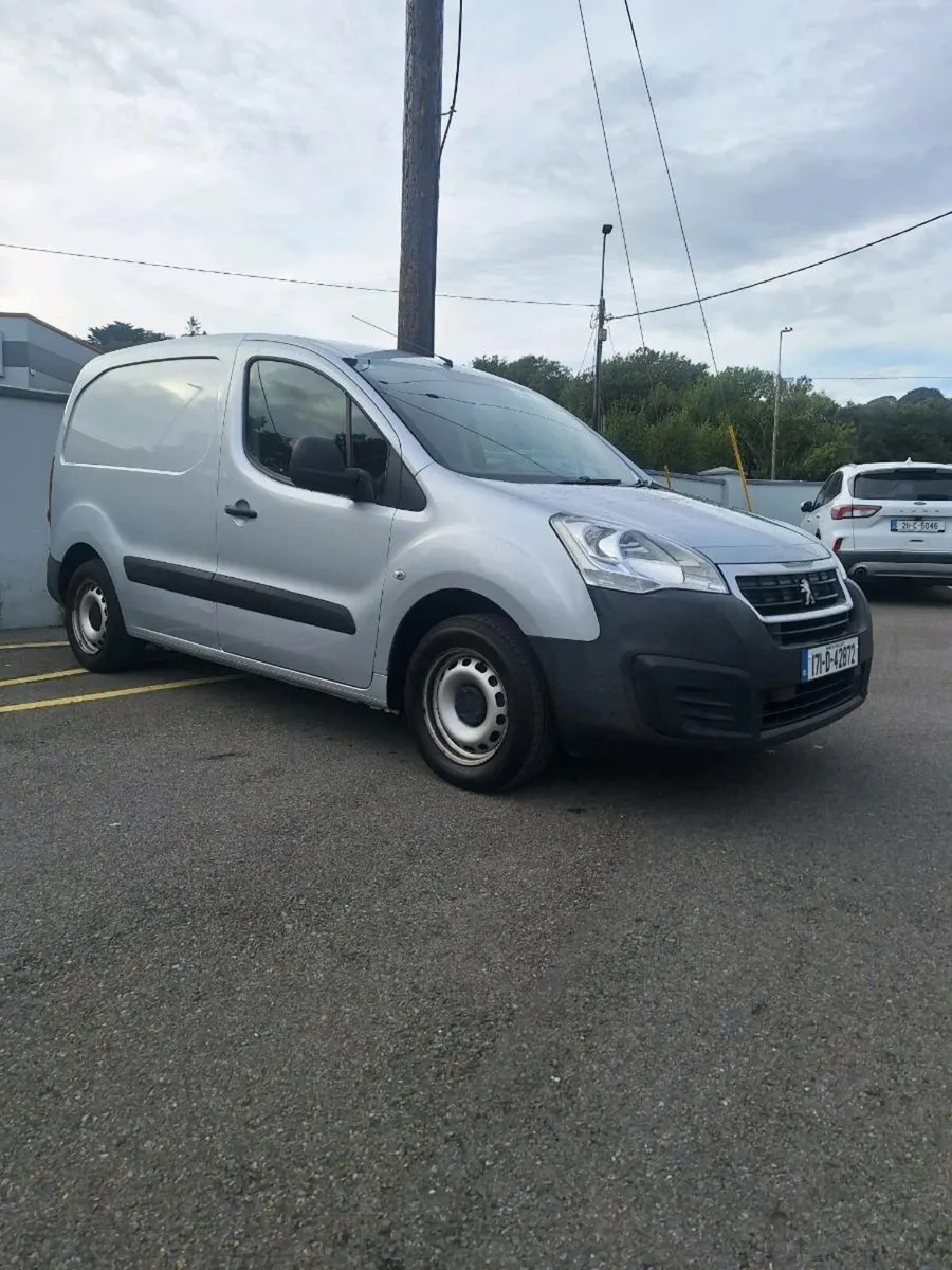 Peugeot Partner 2017 NEW CVRT - Image 1
