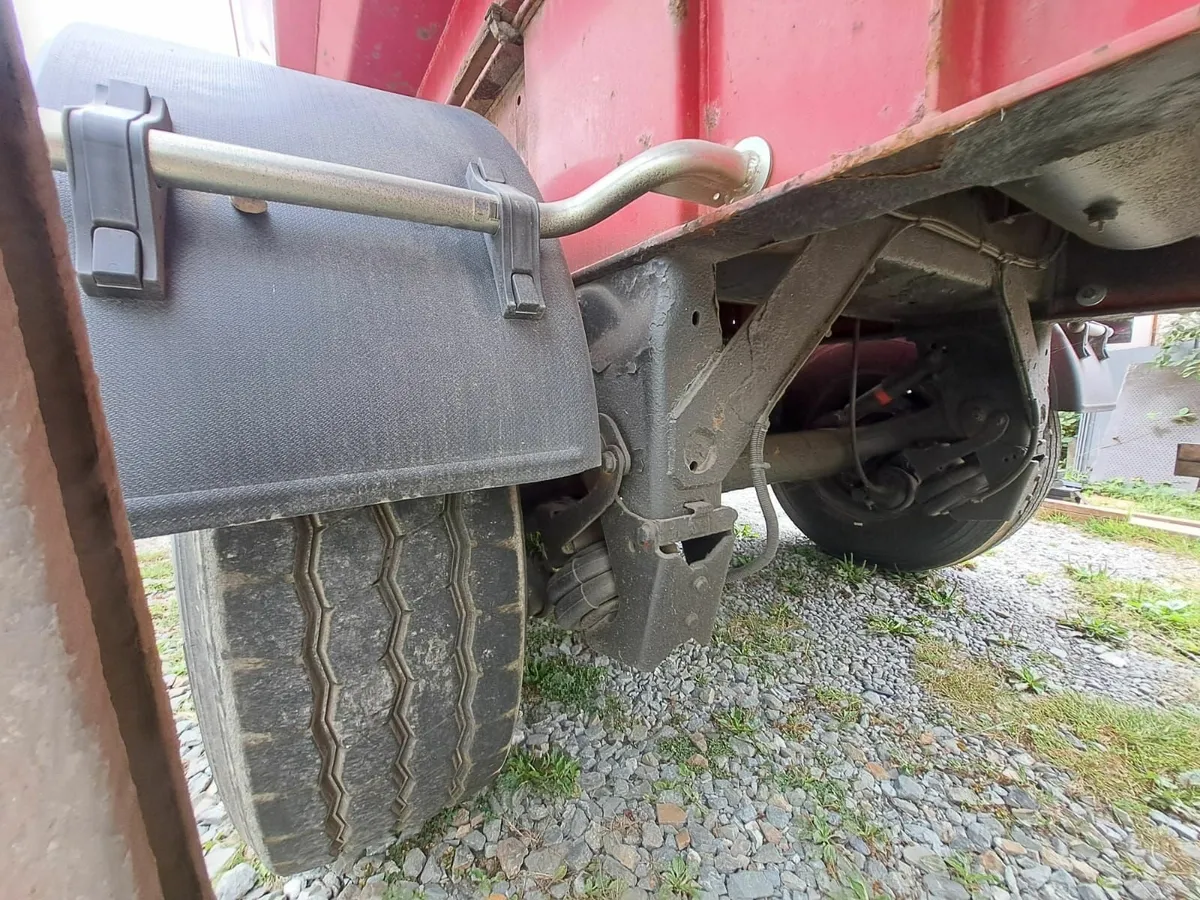 Tipping trailer 9.6 m - Image 2