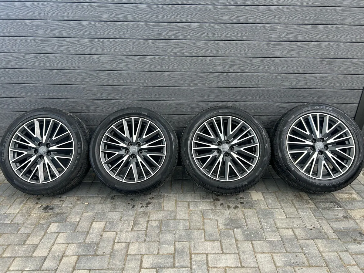 19” GENUINE AUDI Q3 ALLOY WHEELS & TYRES - Image 2