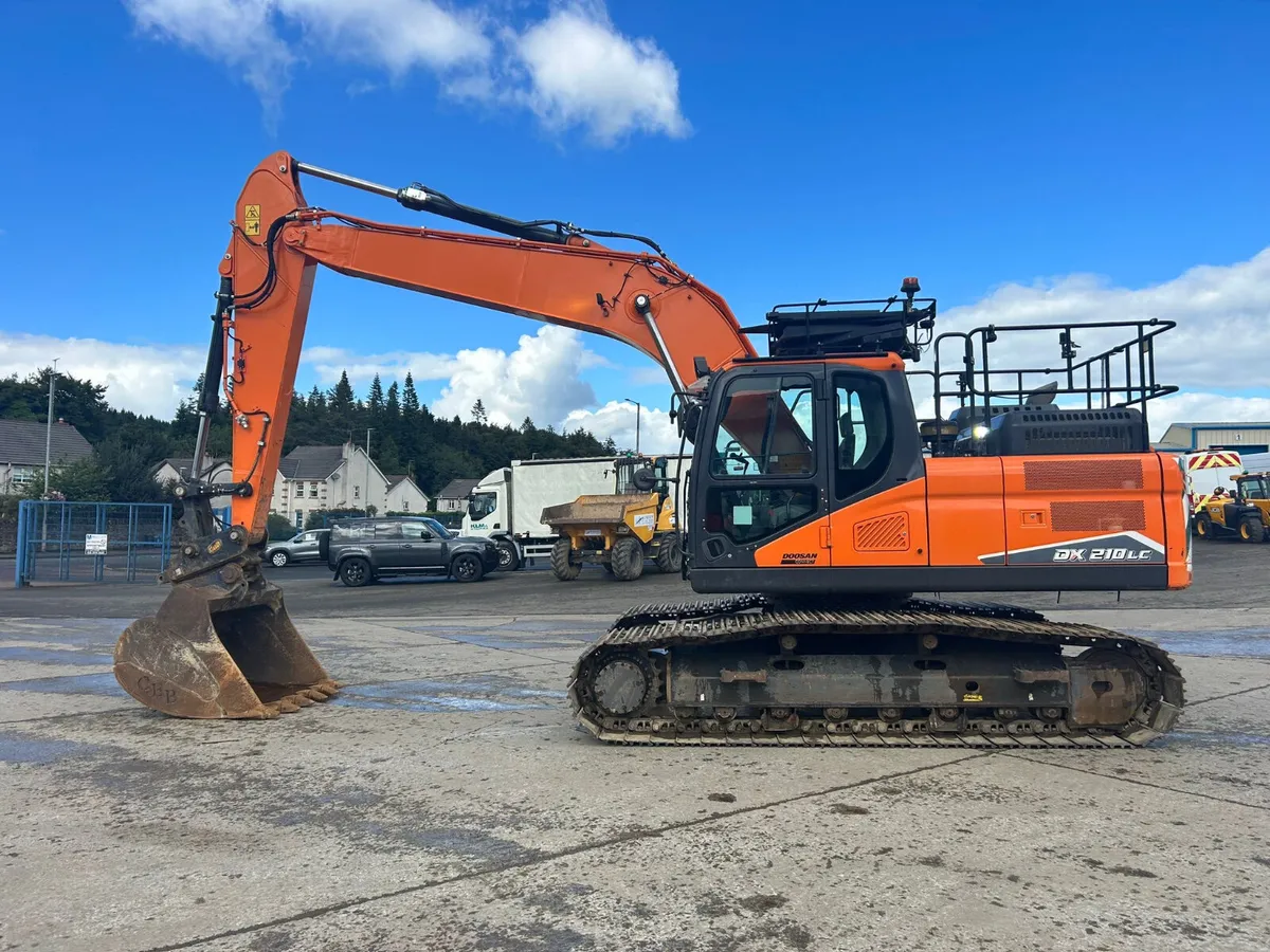 2022 Doosan DX210 LC-7 Only 2250Hrs - MULLANS - Image 2