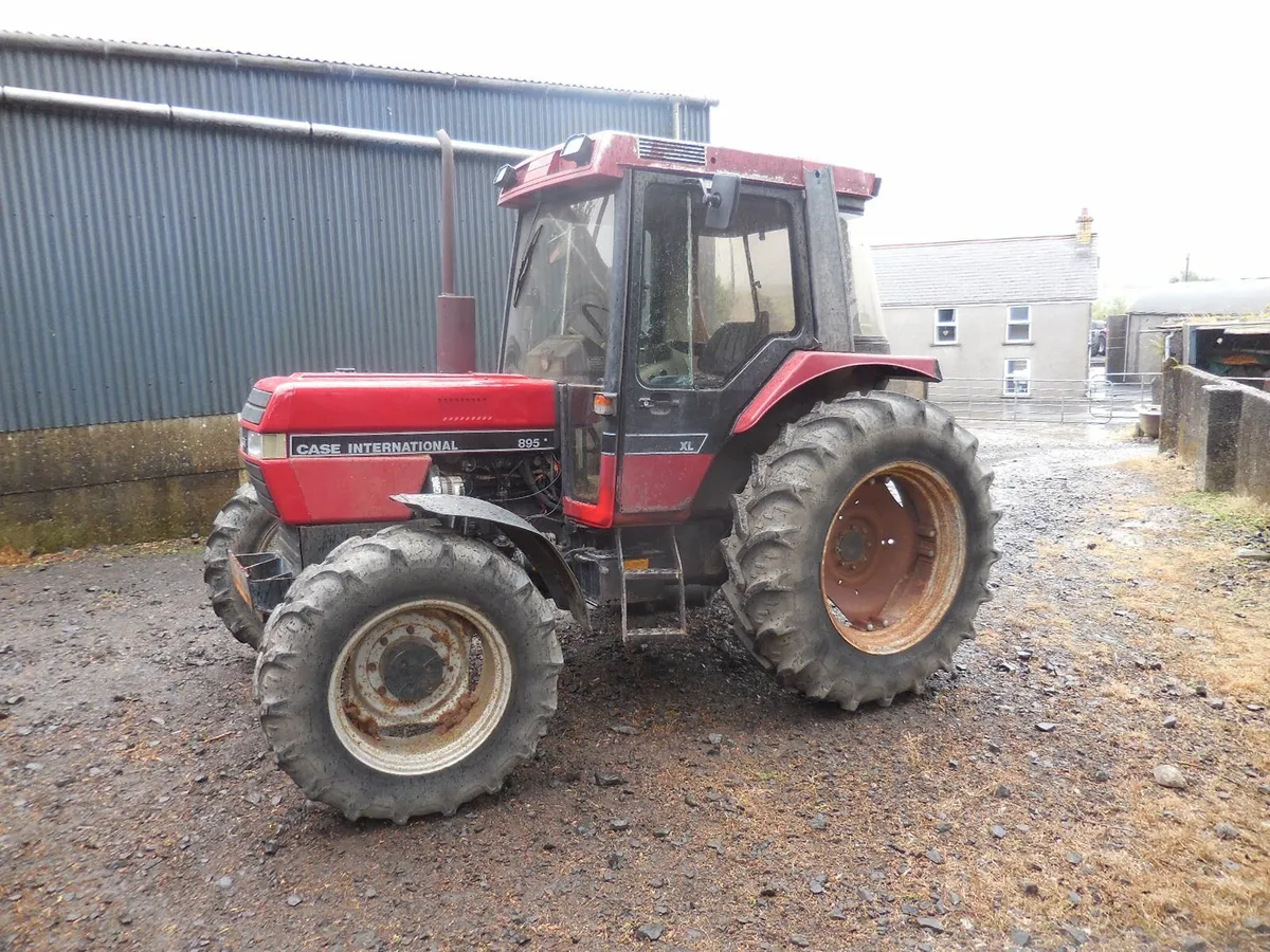 1990 CASEIH 895 XL - Image 1