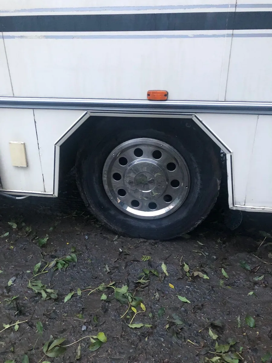 Volvo camper converted - Image 4